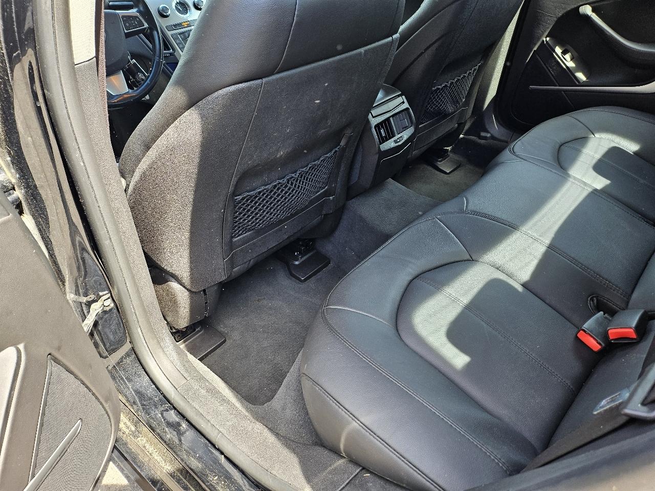 Cadillac CTS 3.0L Base AWD 2010