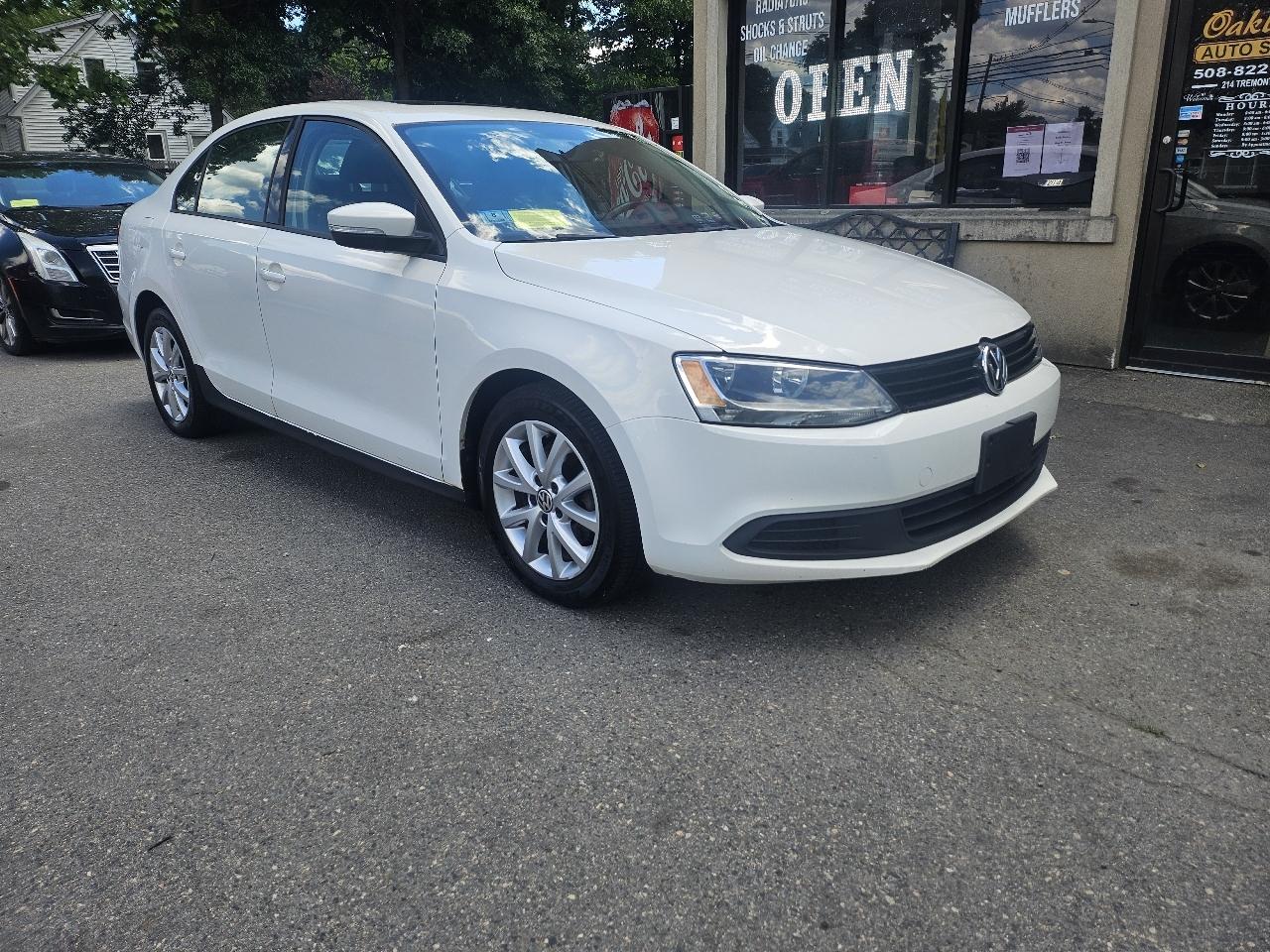 Volkswagen Jetta SE 2012