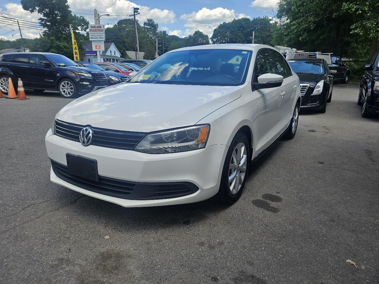Volkswagen Jetta SE 2012