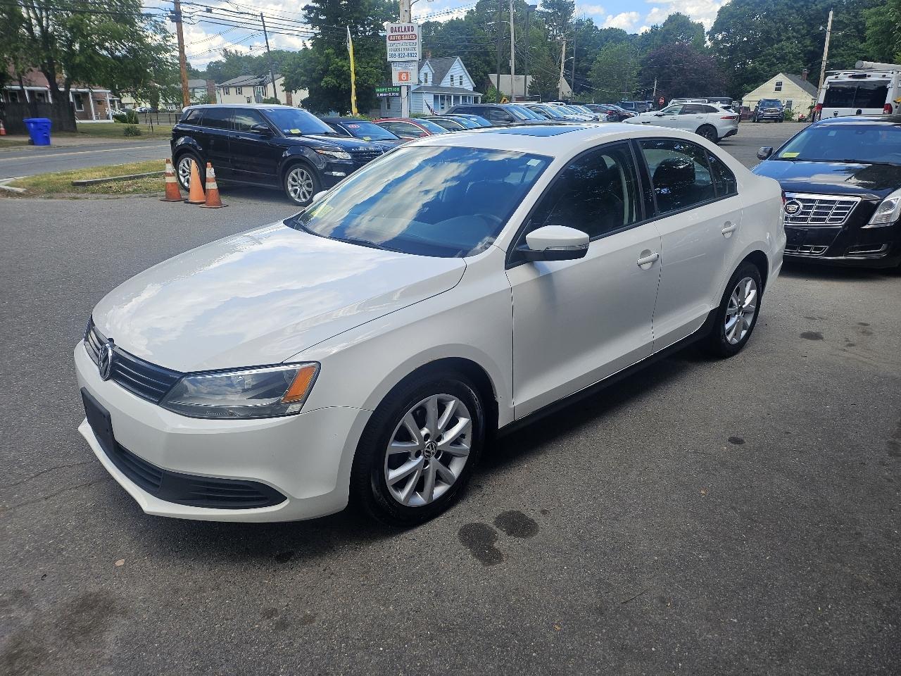 Volkswagen Jetta SE 2012