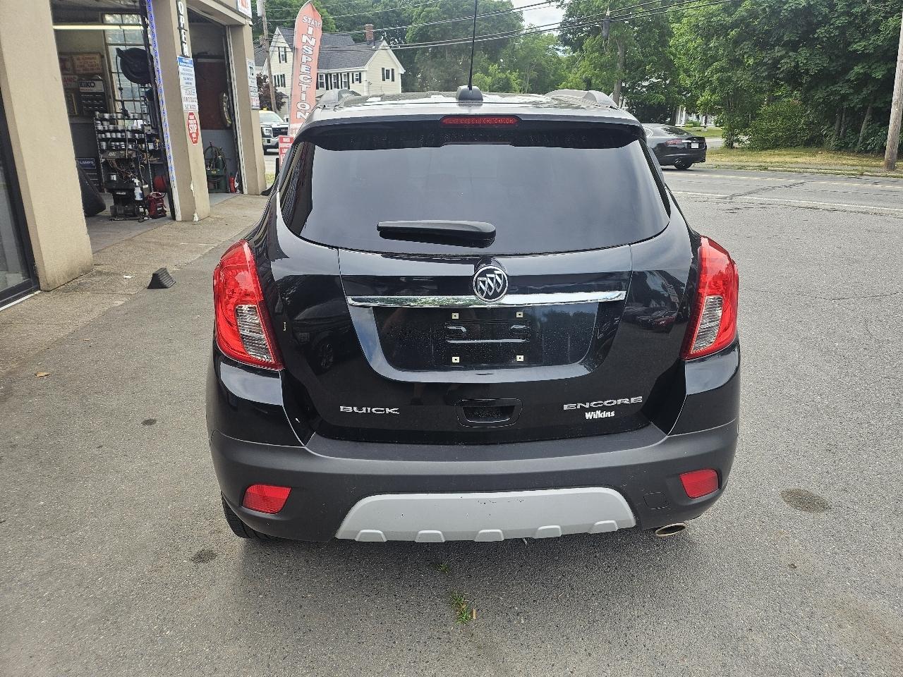 Buick Encore Base FWD 2015