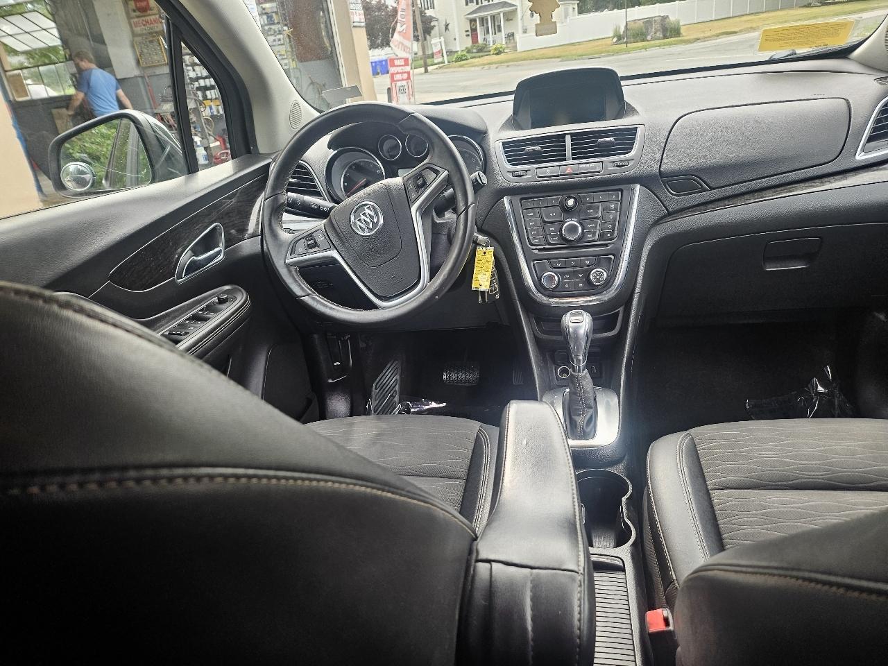Buick Encore Base FWD 2015