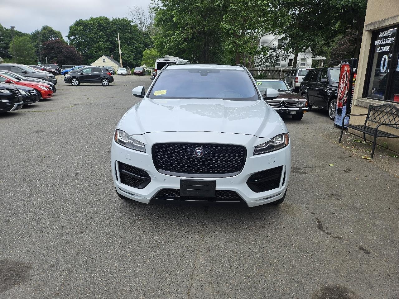 Jaguar F-Pace 25t R-Sport 2019