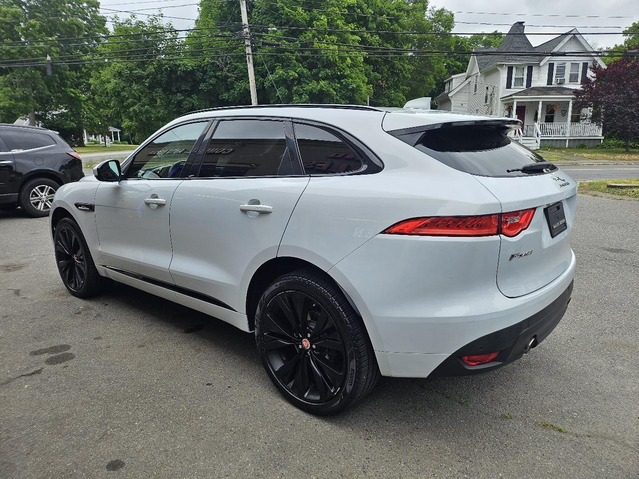 Jaguar F-Pace 25t R-Sport 2019