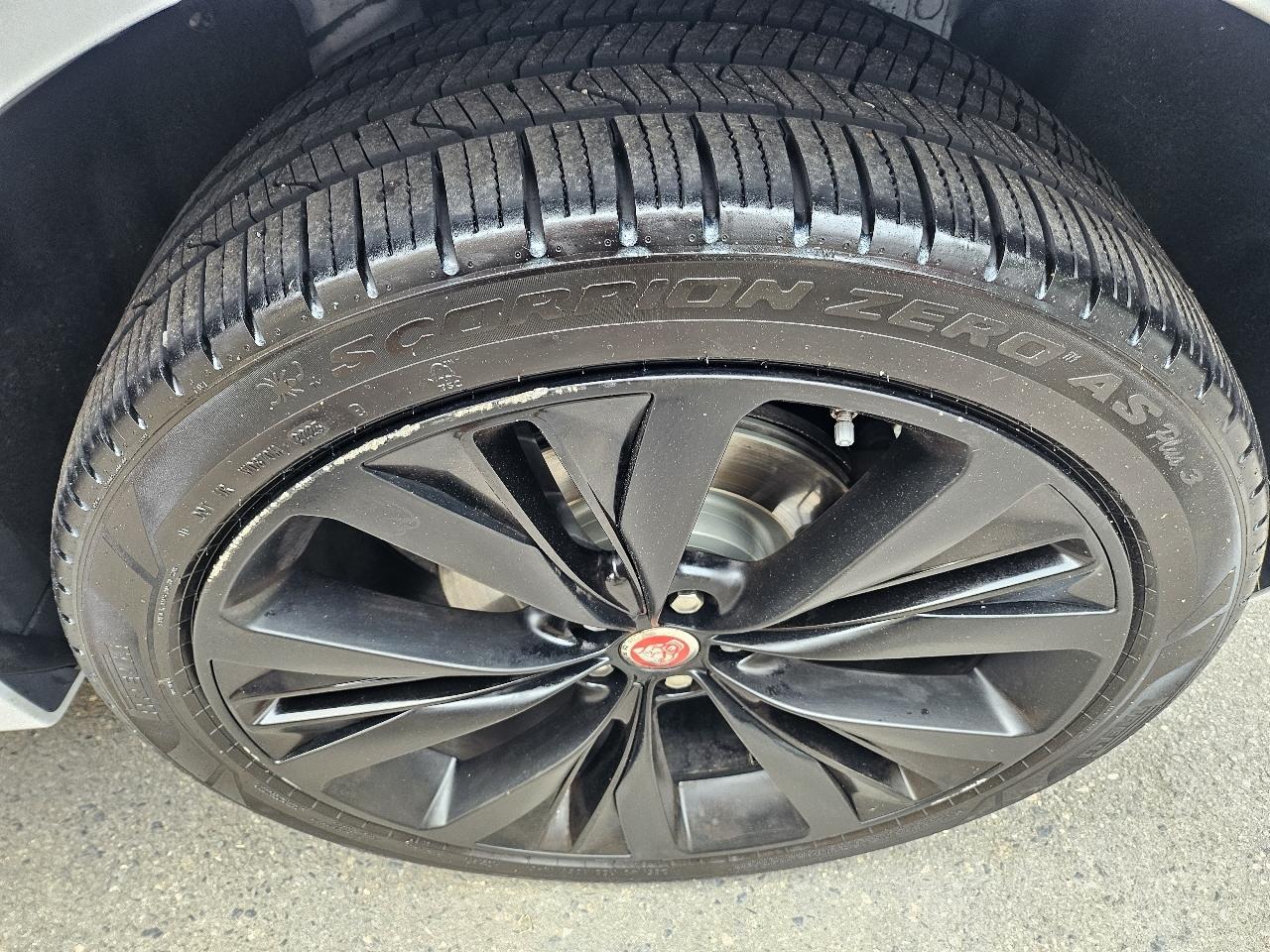 Jaguar F-Pace 25t R-Sport 2019