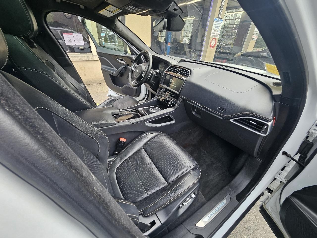 Jaguar F-Pace 25t R-Sport 2019