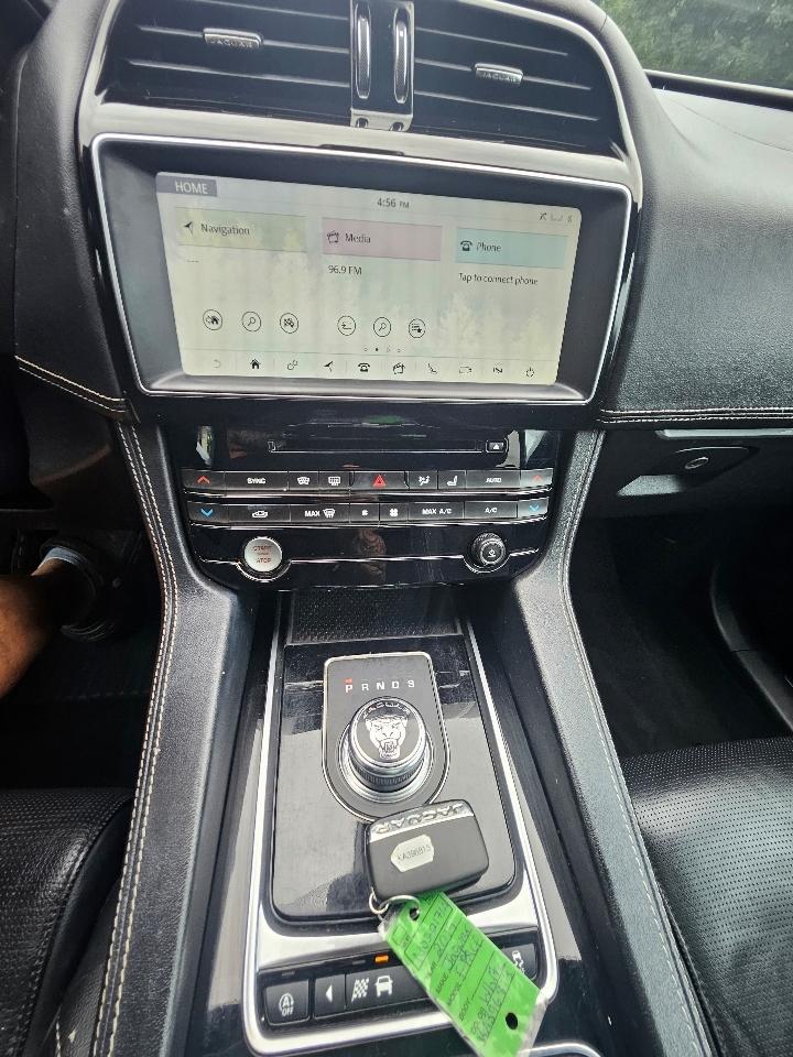Jaguar F-Pace 25t R-Sport 2019