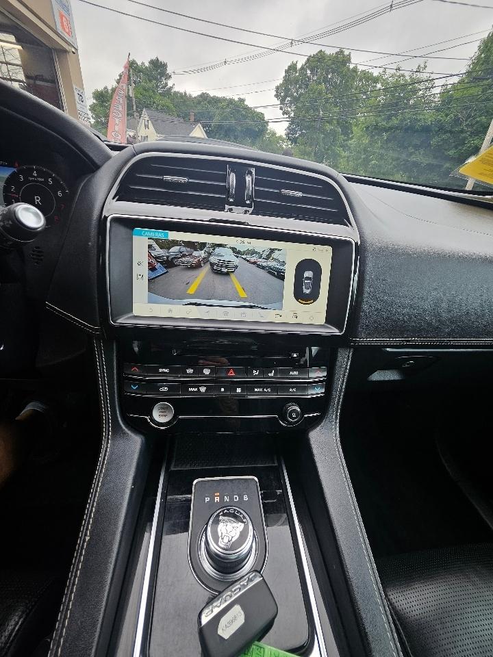 Jaguar F-Pace 25t R-Sport 2019