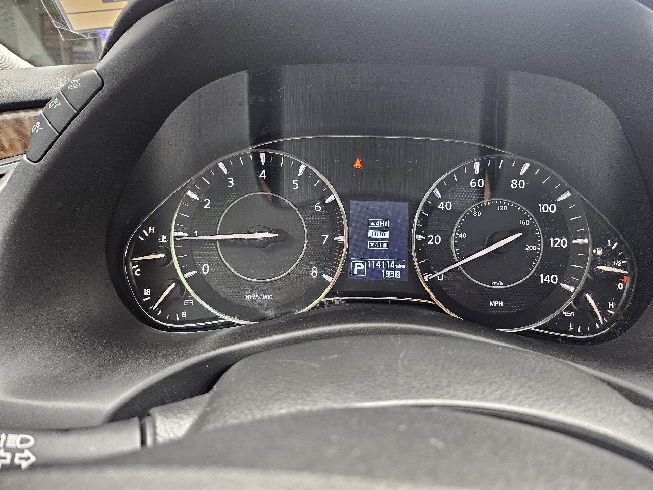 Nissan Armada SV AWD 2018