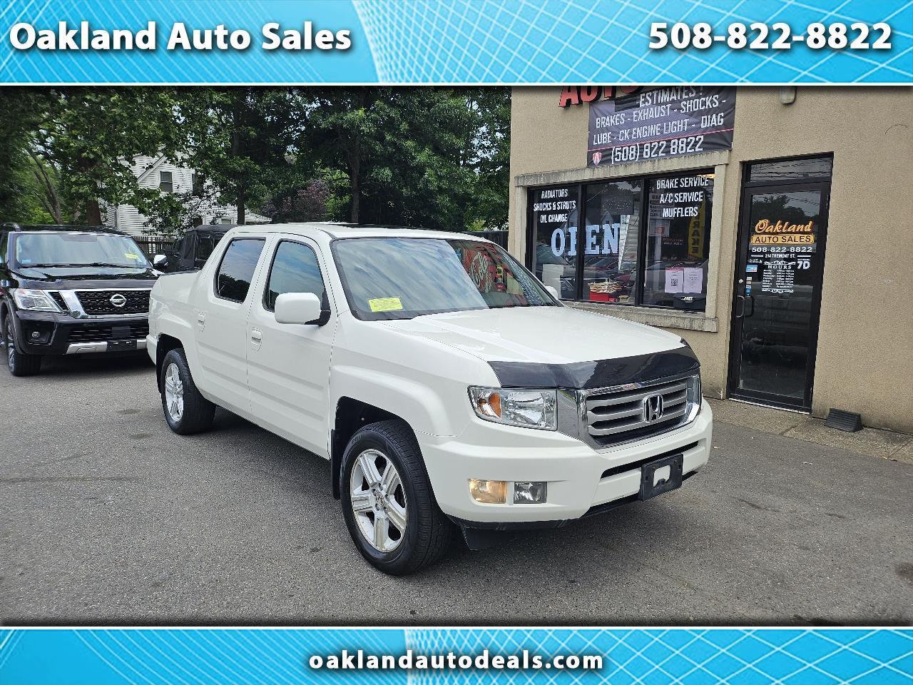 2014 Honda Ridgeline RTL w/ Leather and Navigation
