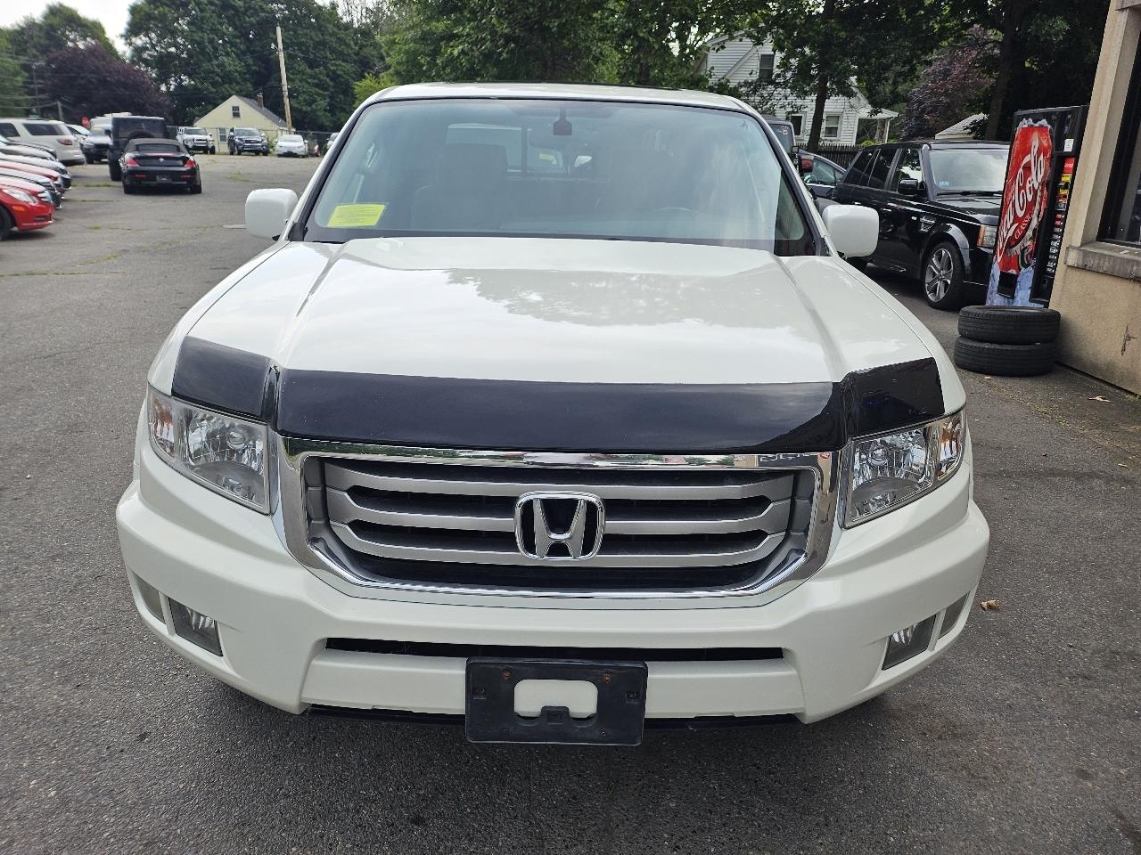 Honda Ridgeline RTL w/ Leather and Navigation 2014