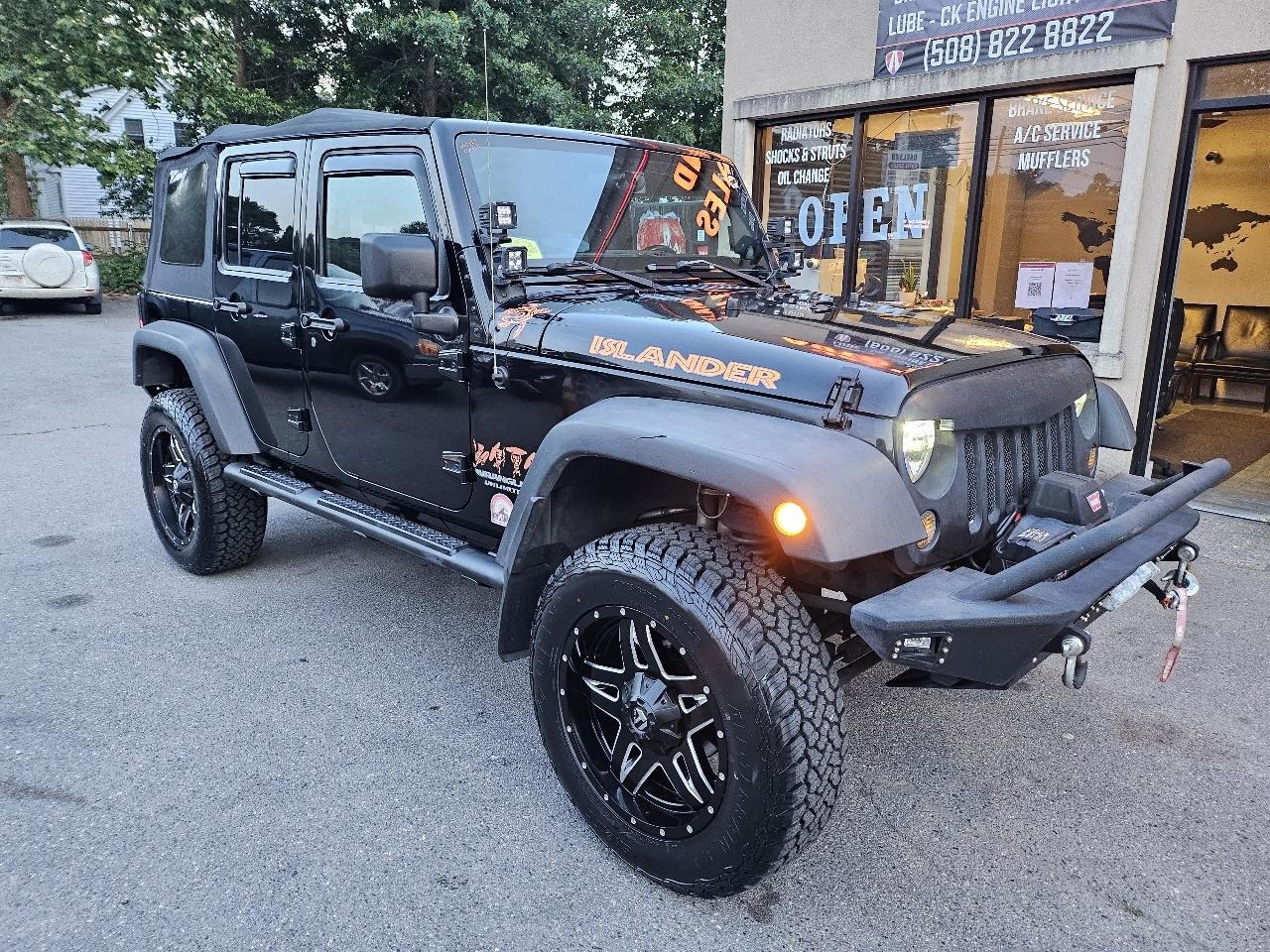 Jeep Wrangler Unlimited Sport 4WD 2012