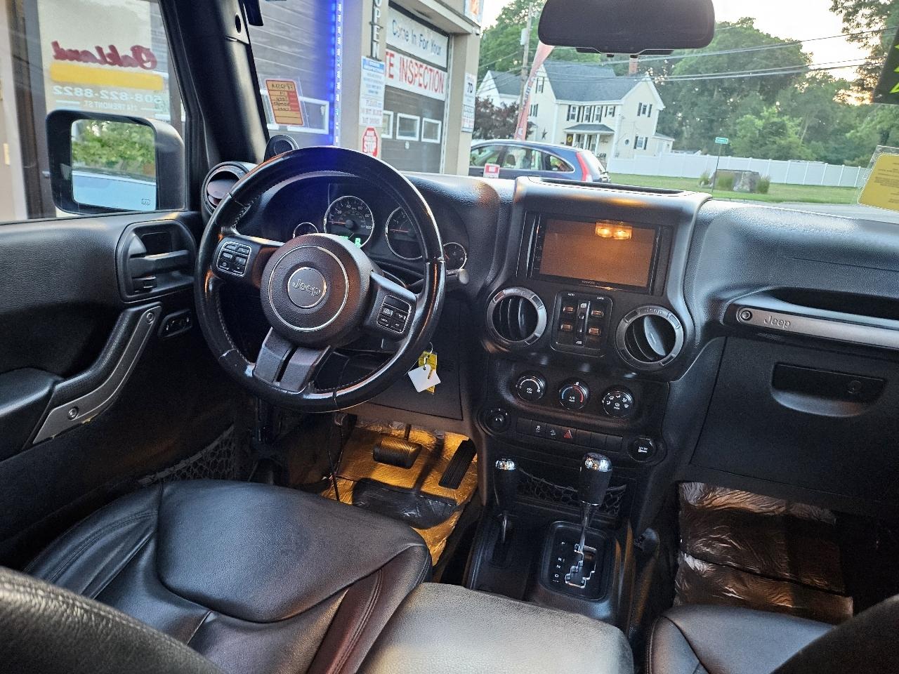 Jeep Wrangler Unlimited Sport 4WD 2014