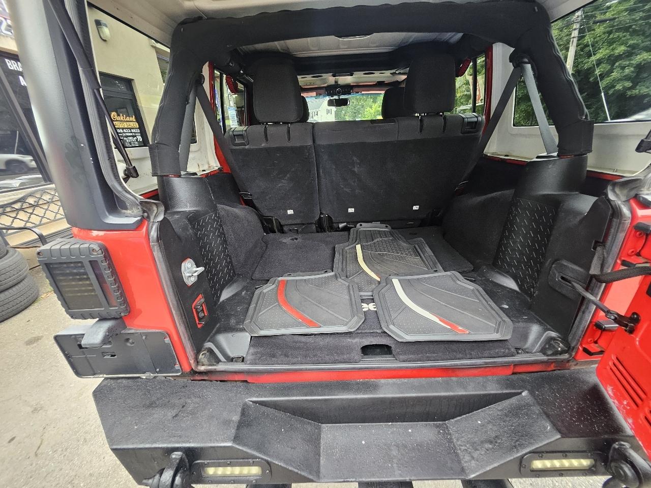 Jeep Wrangler Unlimited Sport 4WD 2017