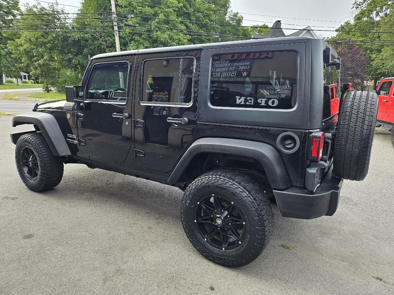 Jeep Wrangler JK Unlimited Sport 4WD 2018