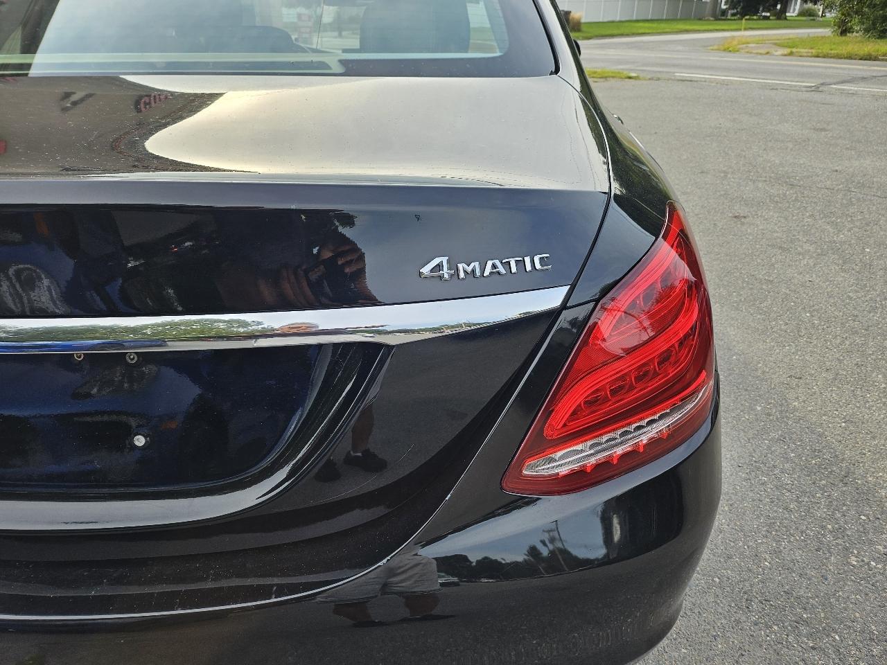 Mercedes-Benz C-Class C300 4MATIC Sedan 2015