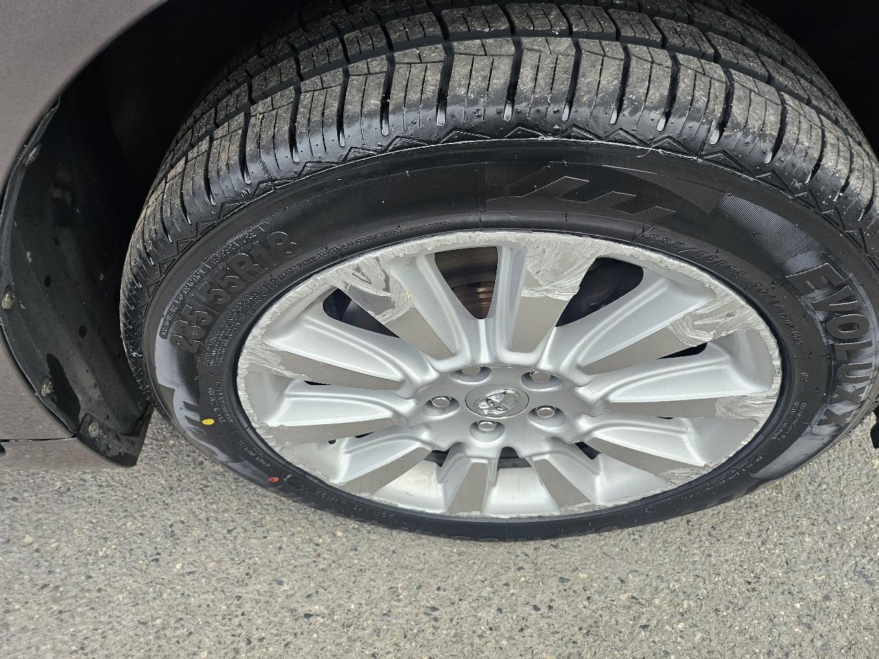 Toyota Sienna Limited AWD 7-Passenger V6 2013