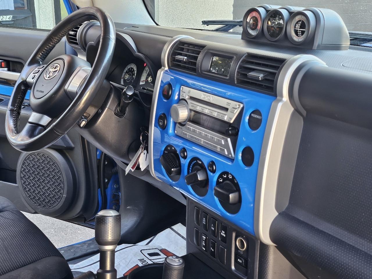 Toyota FJ Cruiser 4WD AT 2008