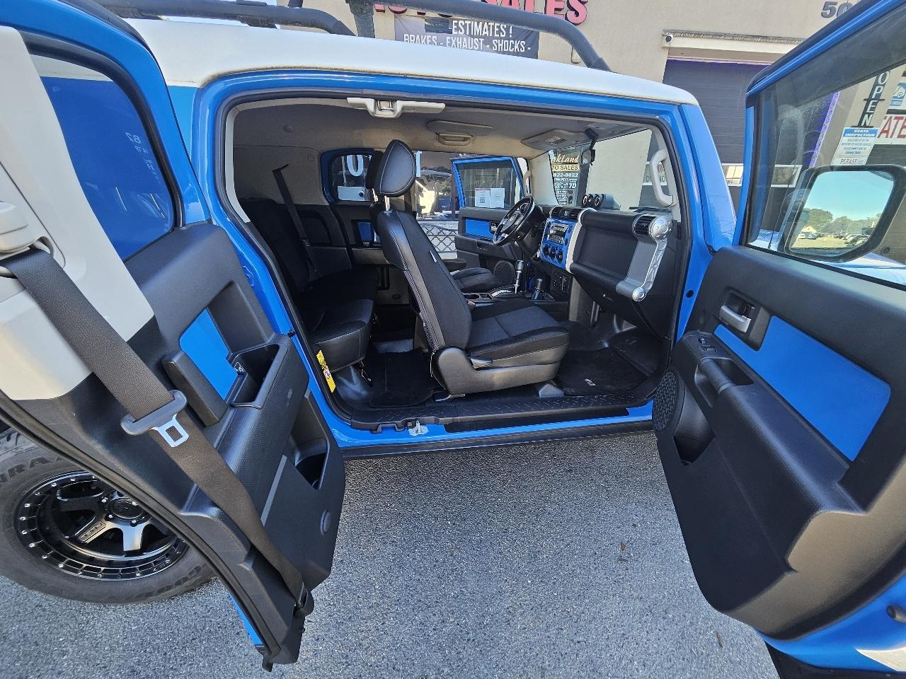 Toyota FJ Cruiser 4WD AT 2008