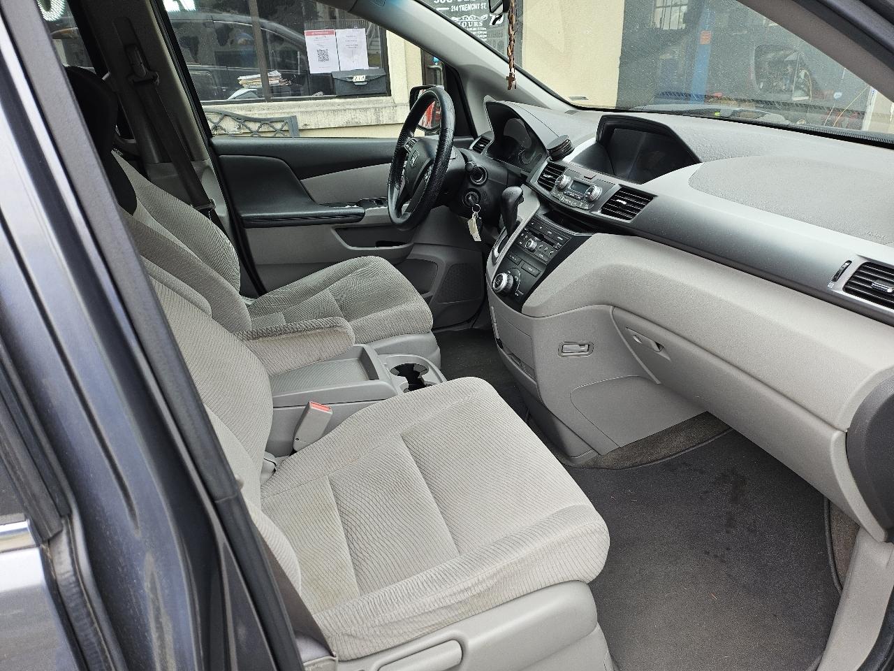 Honda Odyssey EX 2012