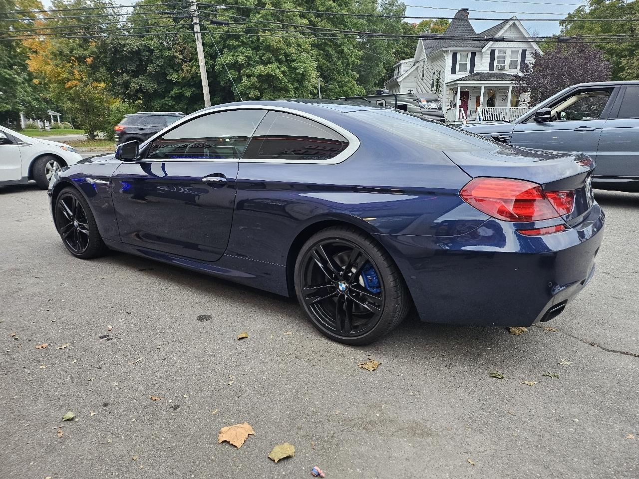 BMW 6-Series 650i Coupe 2012