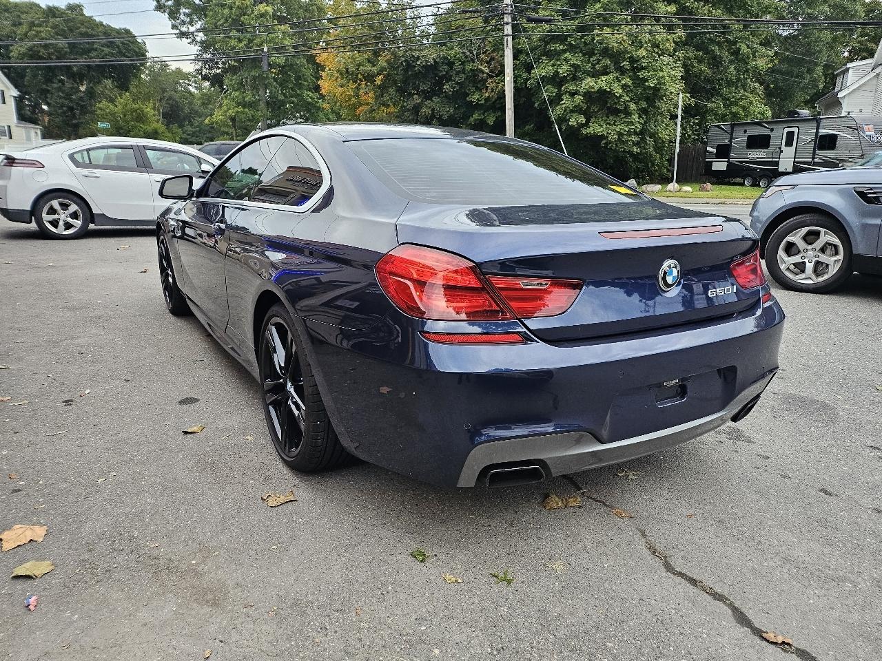 BMW 6-Series 650i Coupe 2012