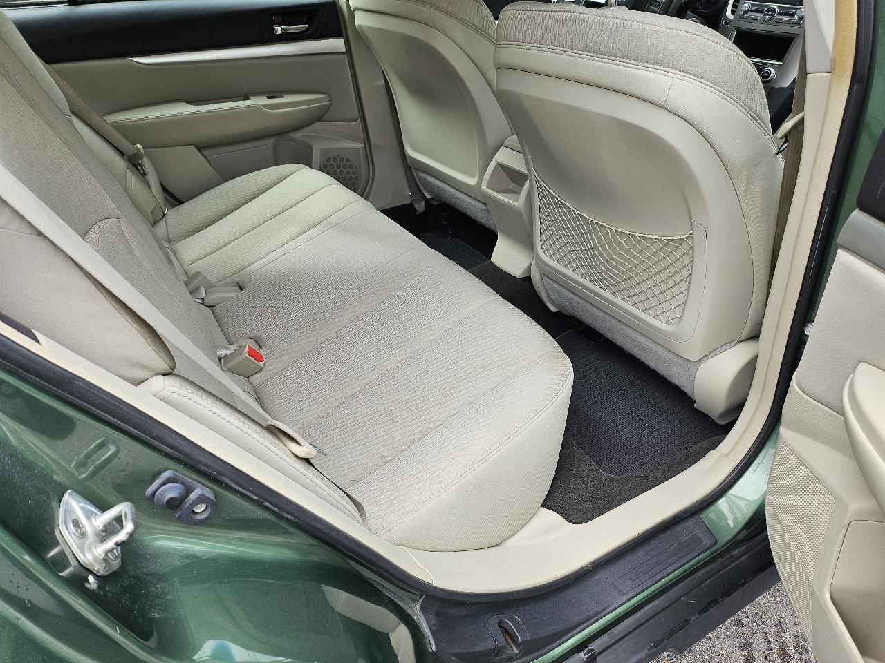 Subaru Outback 2.5i 2012