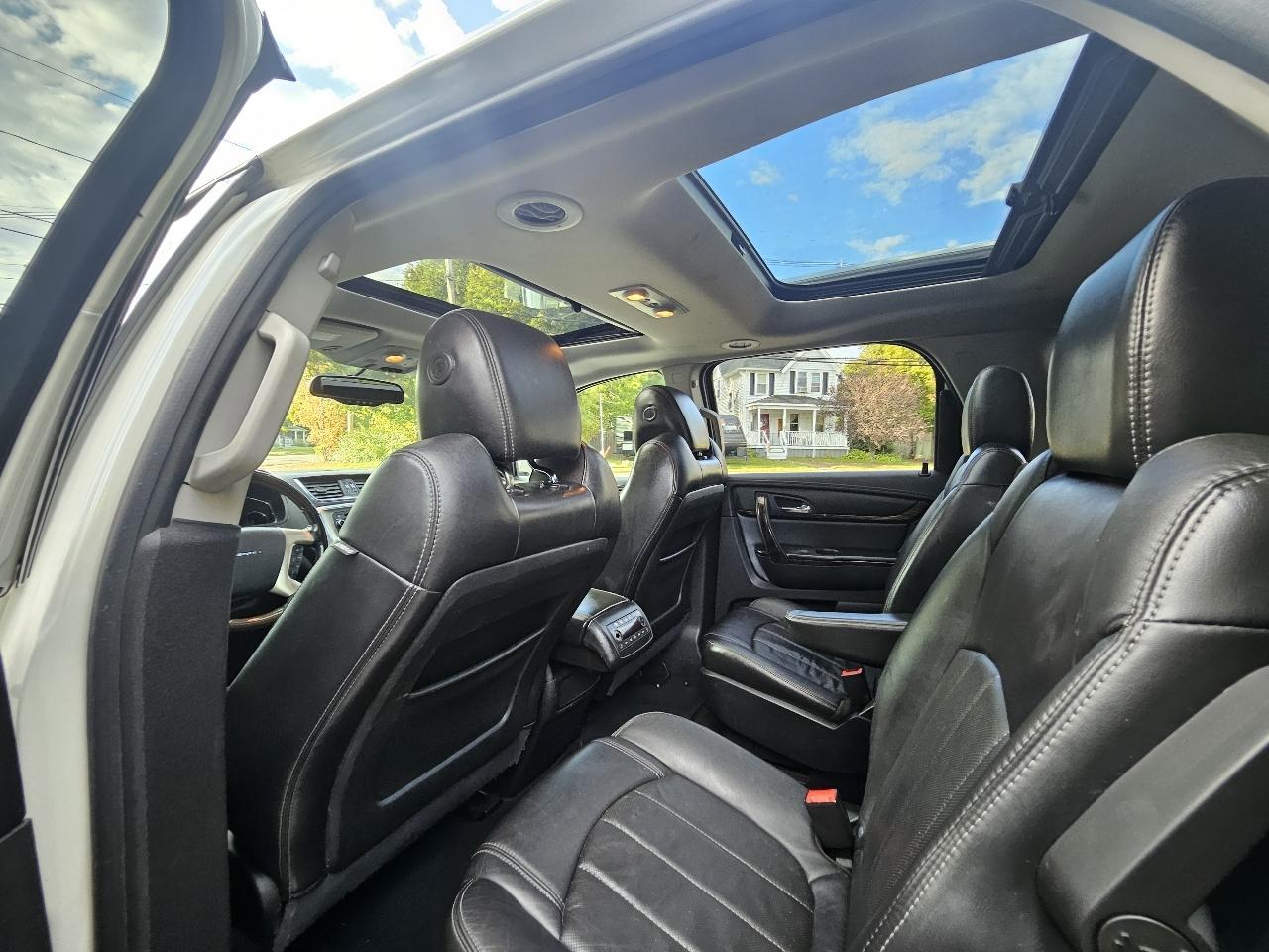GMC Acadia Denali AWD 2013
