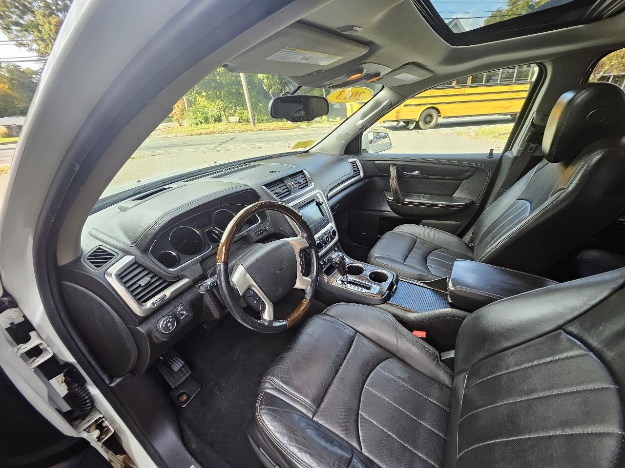 GMC Acadia Denali AWD 2013