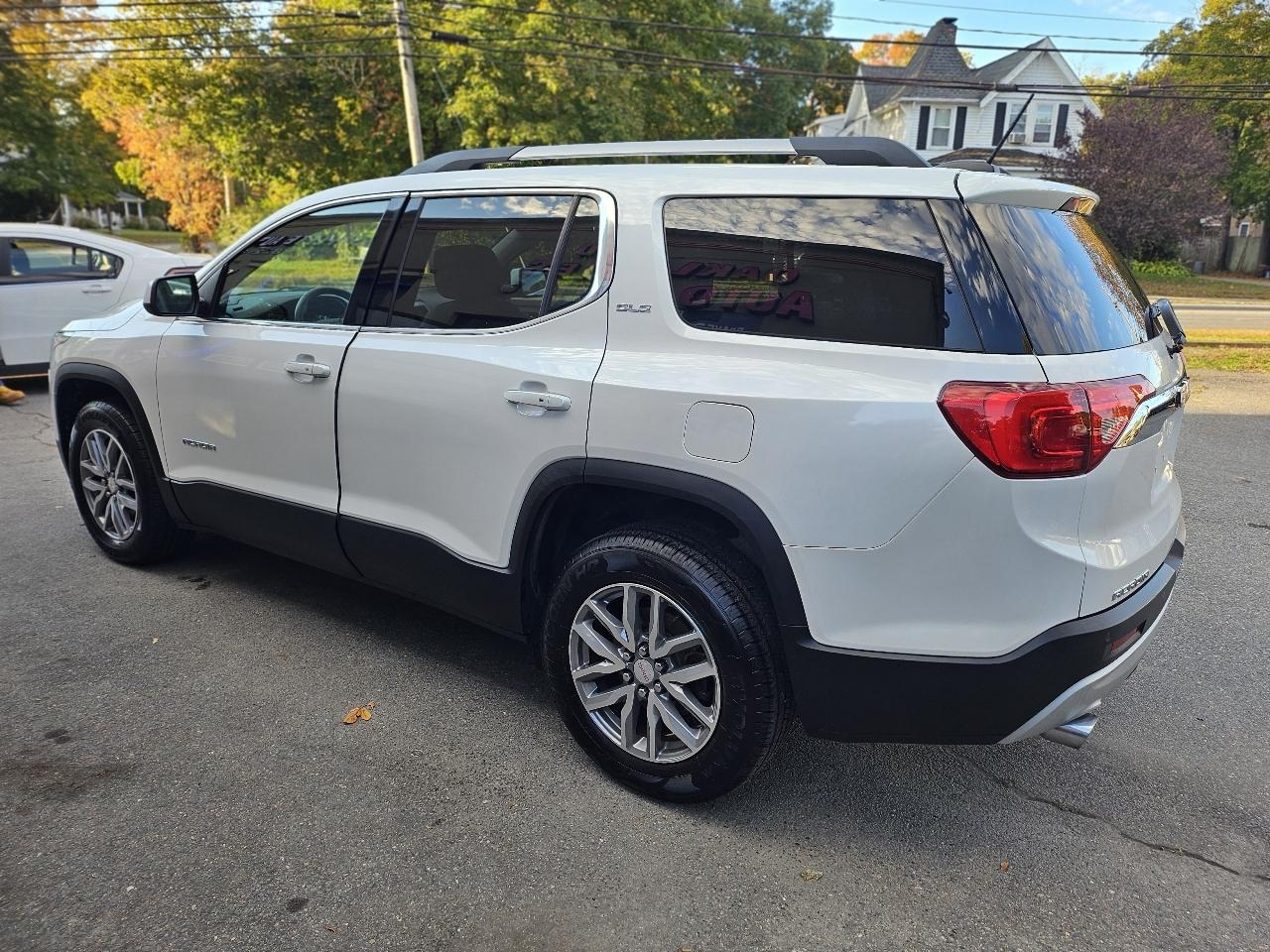 GMC Acadia SLE-2 AWD 2017
