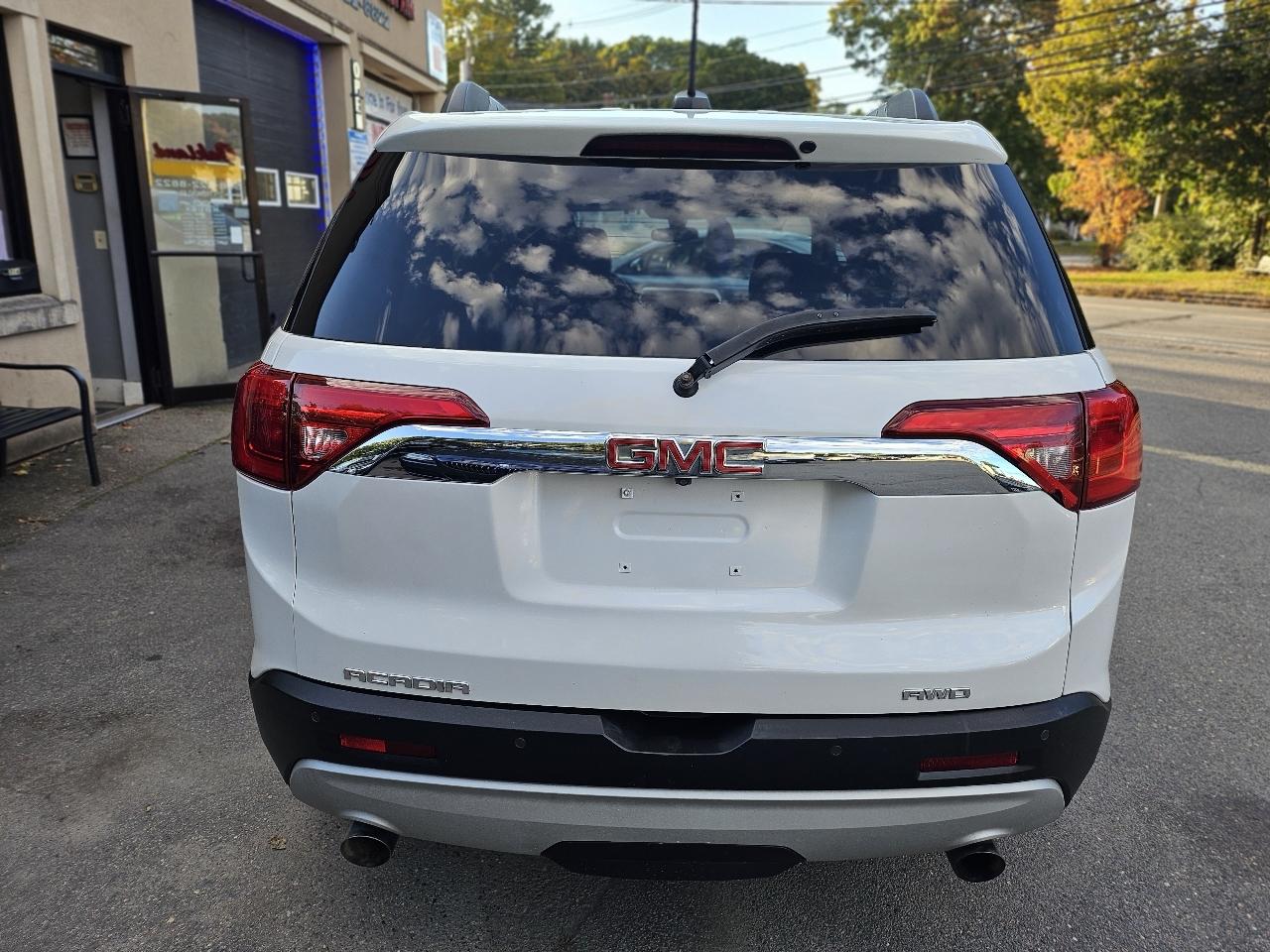 GMC Acadia SLE-2 AWD 2017