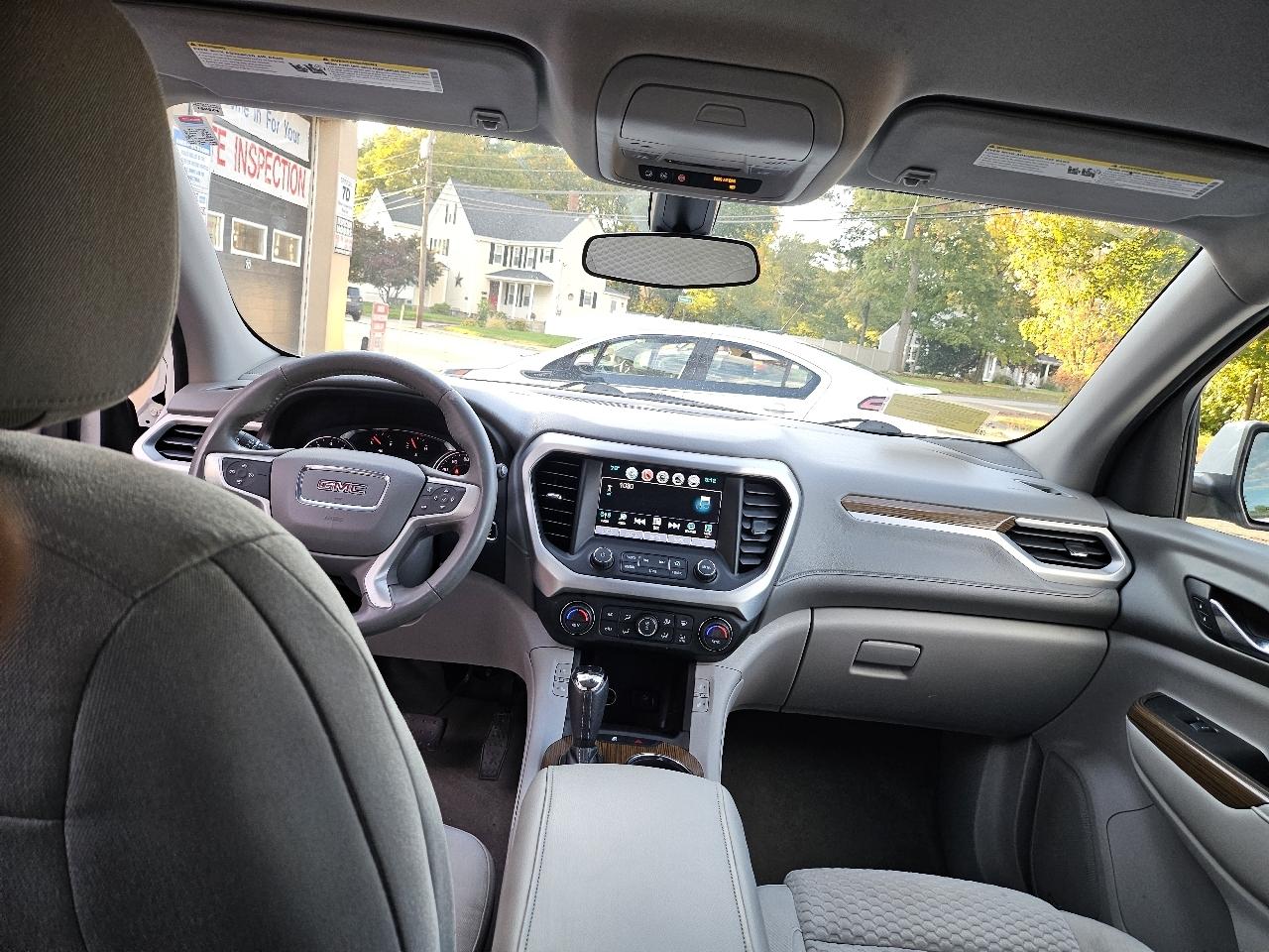 GMC Acadia SLE-2 AWD 2017
