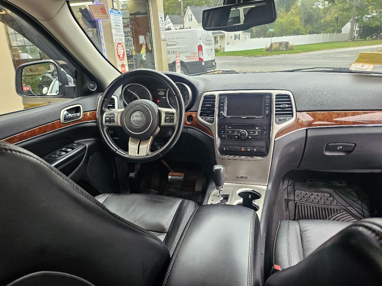 Jeep Grand Cherokee Limited 4WD 2012
