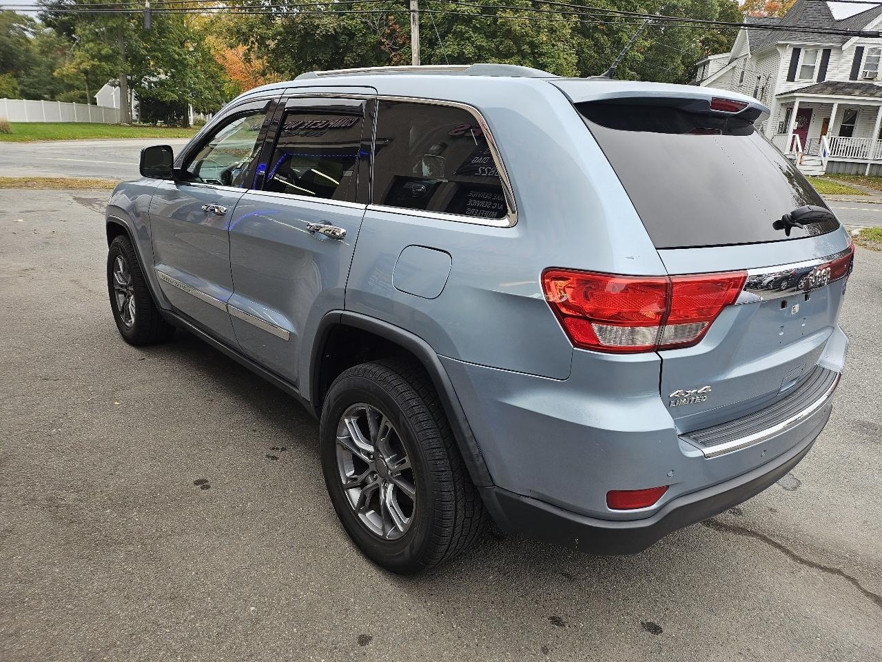 Jeep Grand Cherokee Limited 4WD 2012