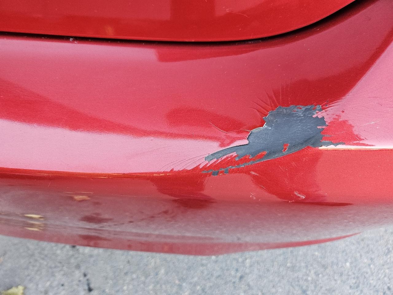 Toyota Corolla 4dr Sdn Auto LE (Natl) 2013