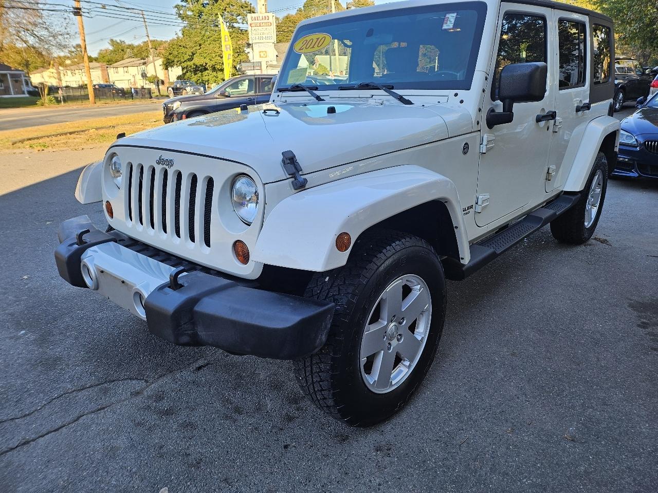 Jeep Wrangler Unlimited Sahara 4WD 2010