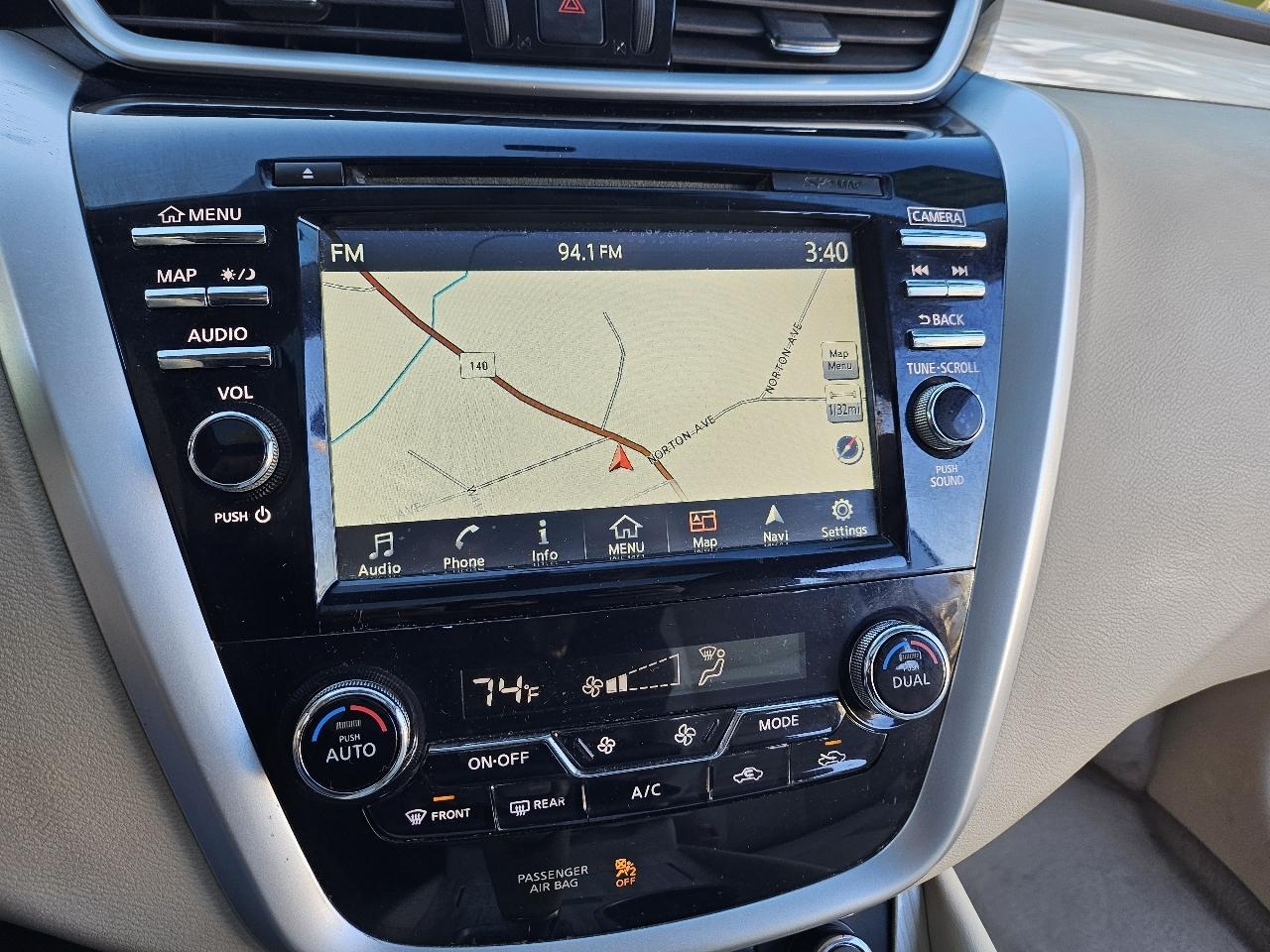 Nissan Murano SV AWD 2015
