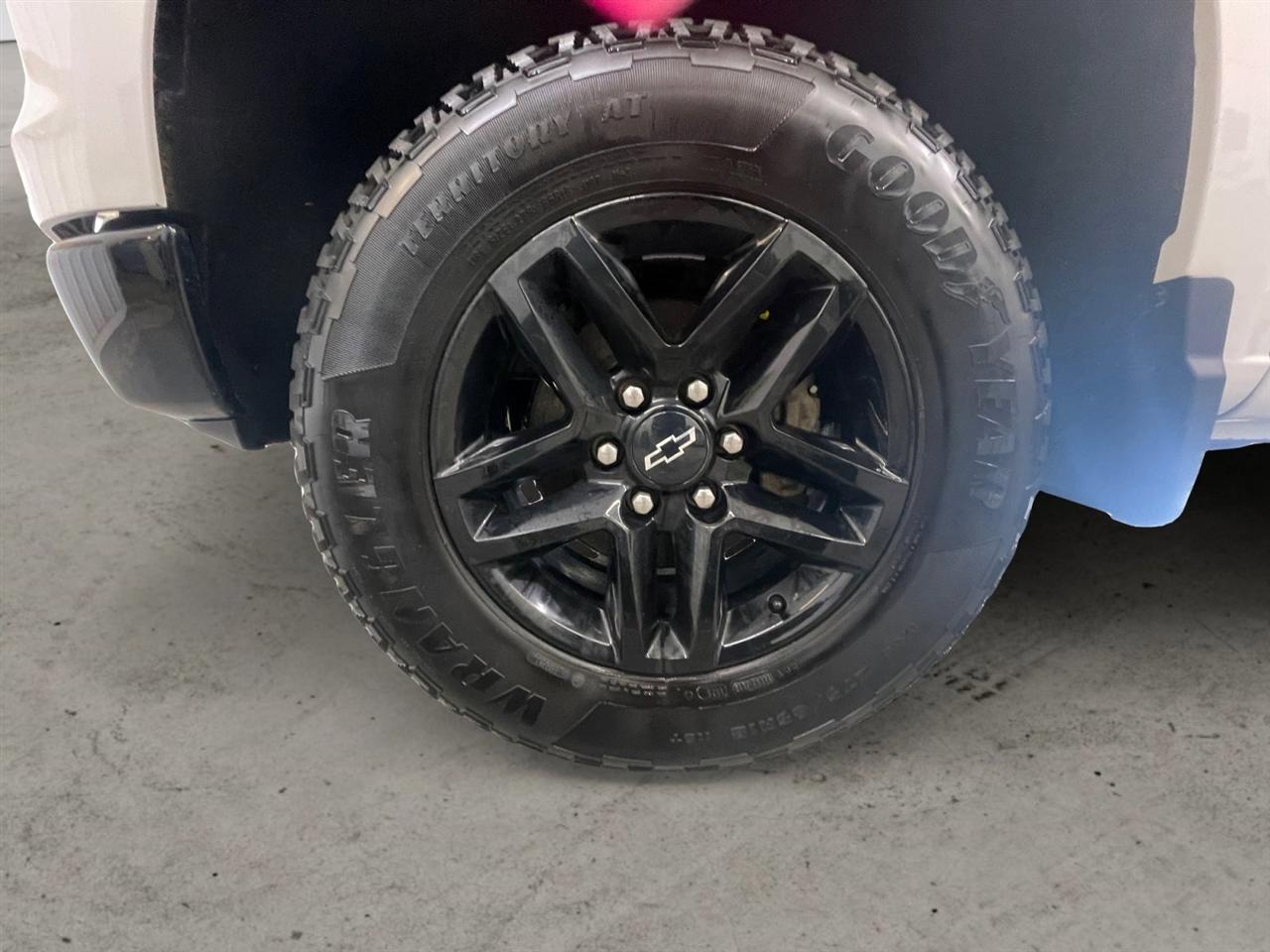 Chevrolet Silverado 1500 Trail Boss LT Crew Cab 4WD 2022