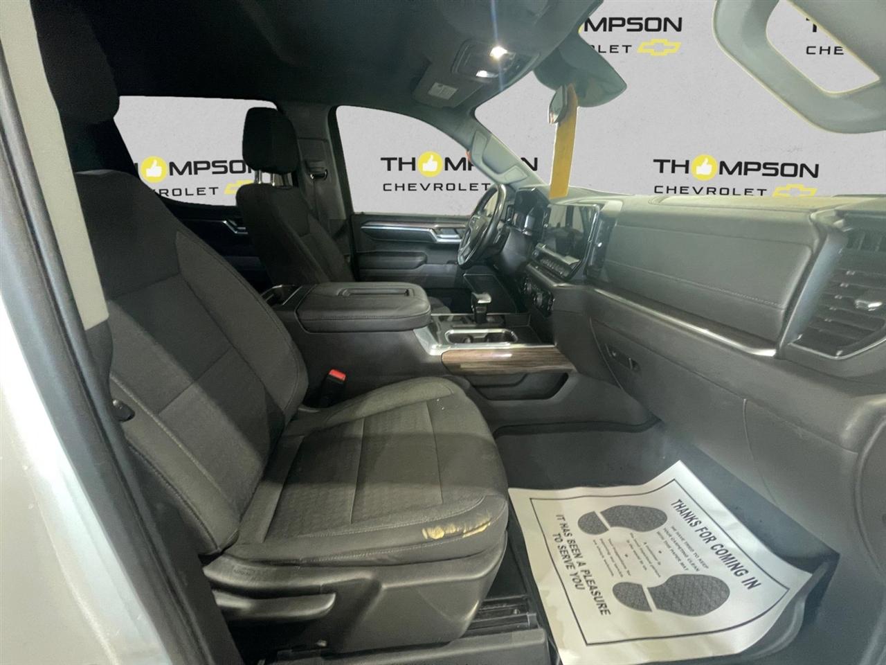 Chevrolet Silverado 1500 Trail Boss LT Crew Cab 4WD 2022