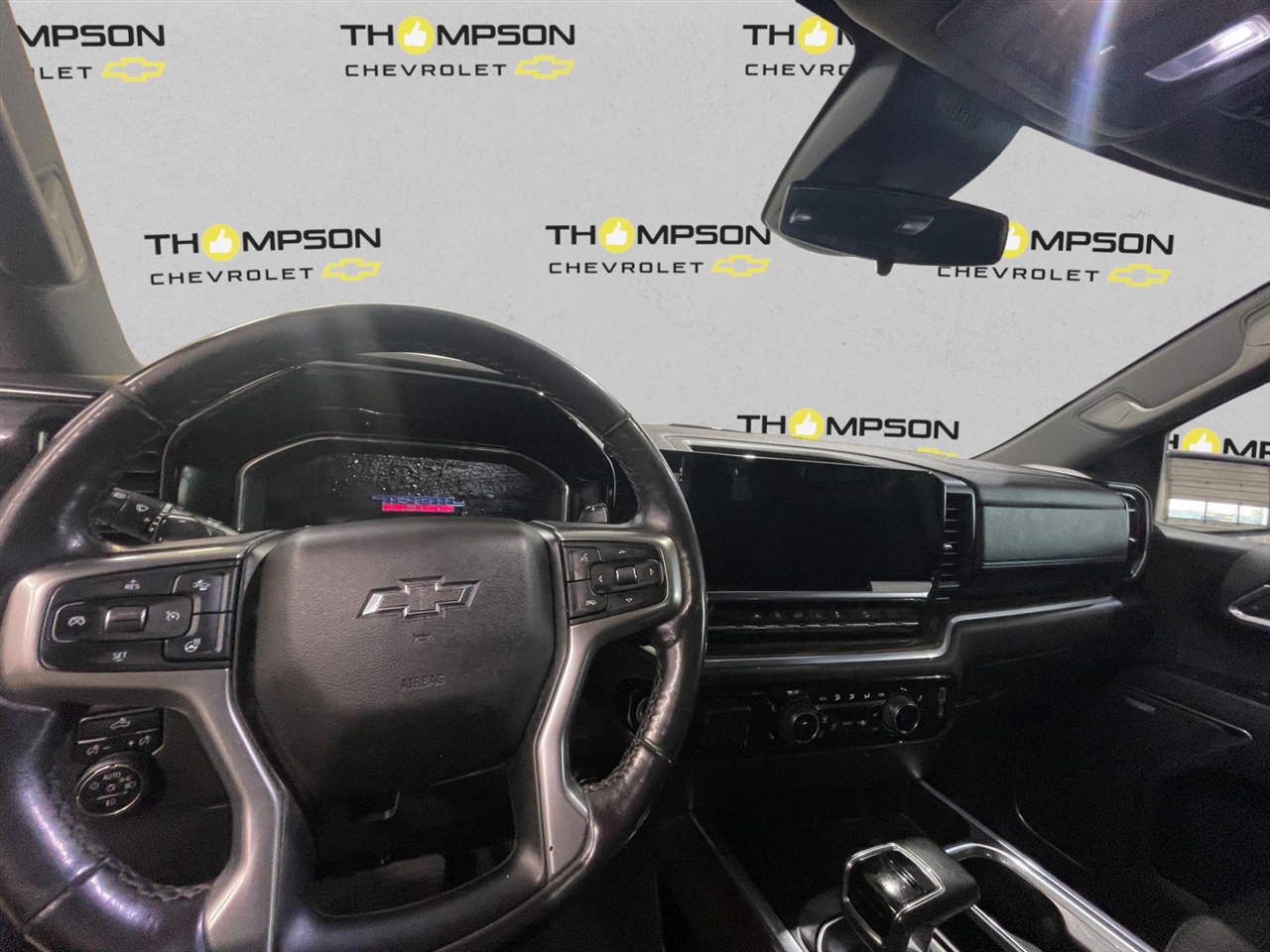 Chevrolet Silverado 1500 Trail Boss LT Crew Cab 4WD 2022