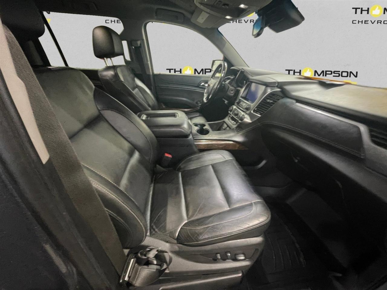 Chevrolet Suburban LT 4WD 2019