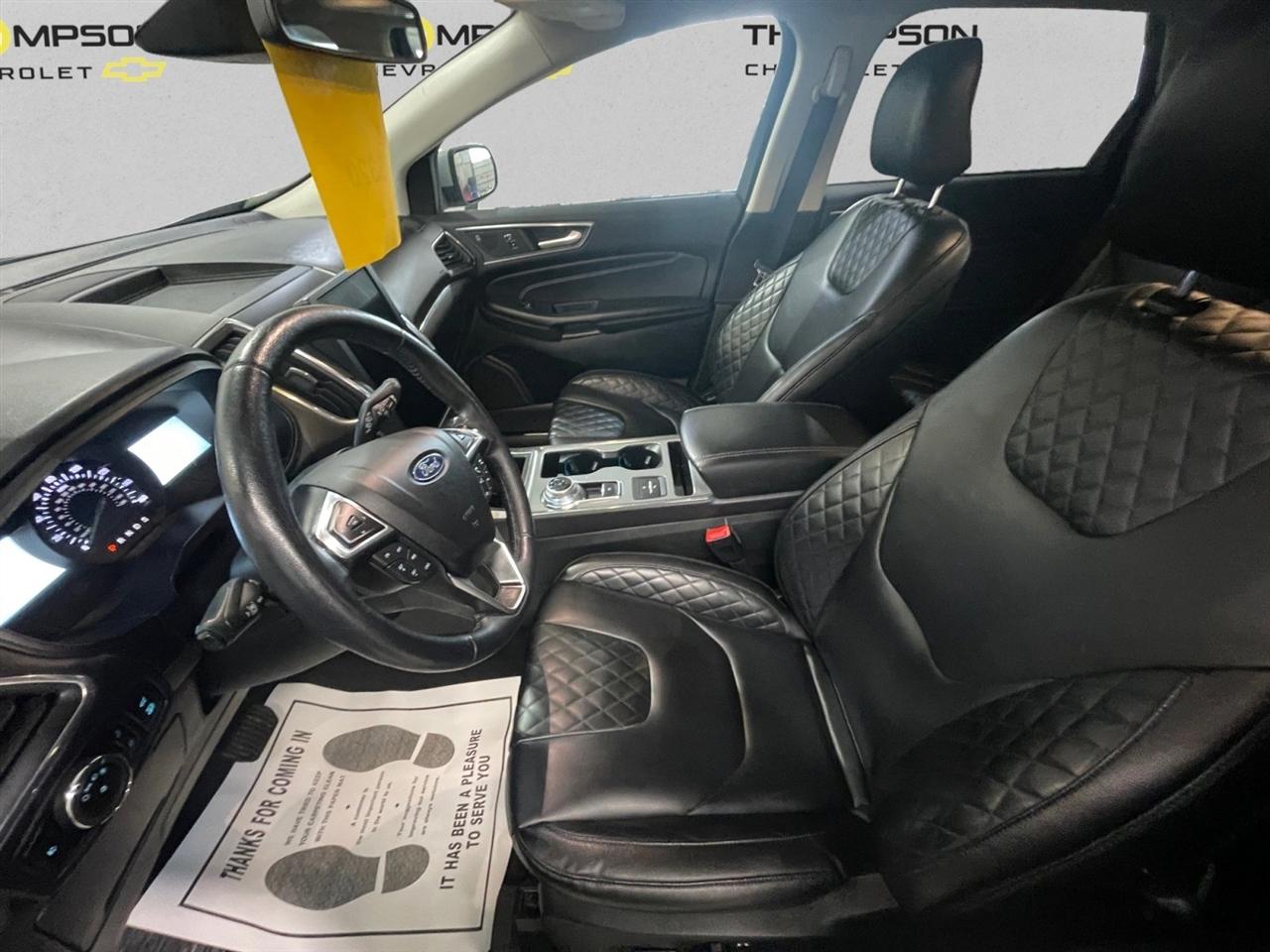 Ford Edge Titanium 2023