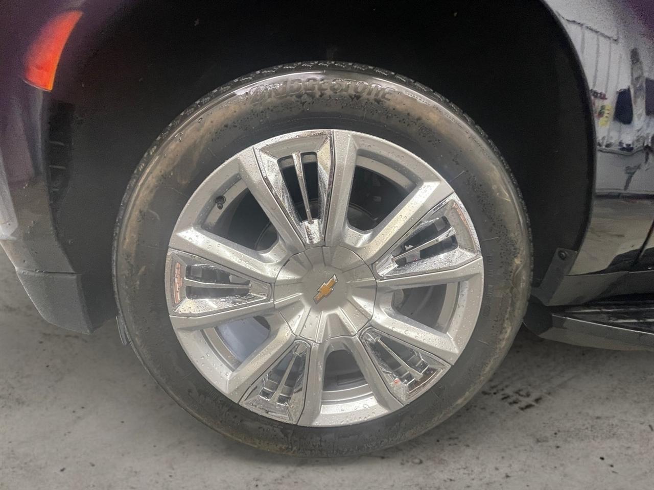 Chevrolet Tahoe High Country 4WD 2023