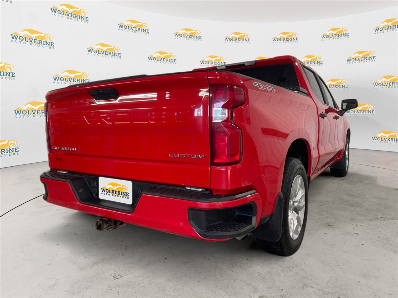 Chevrolet Silverado 1500 Custom Crew Cab Long Box 4WD 2021