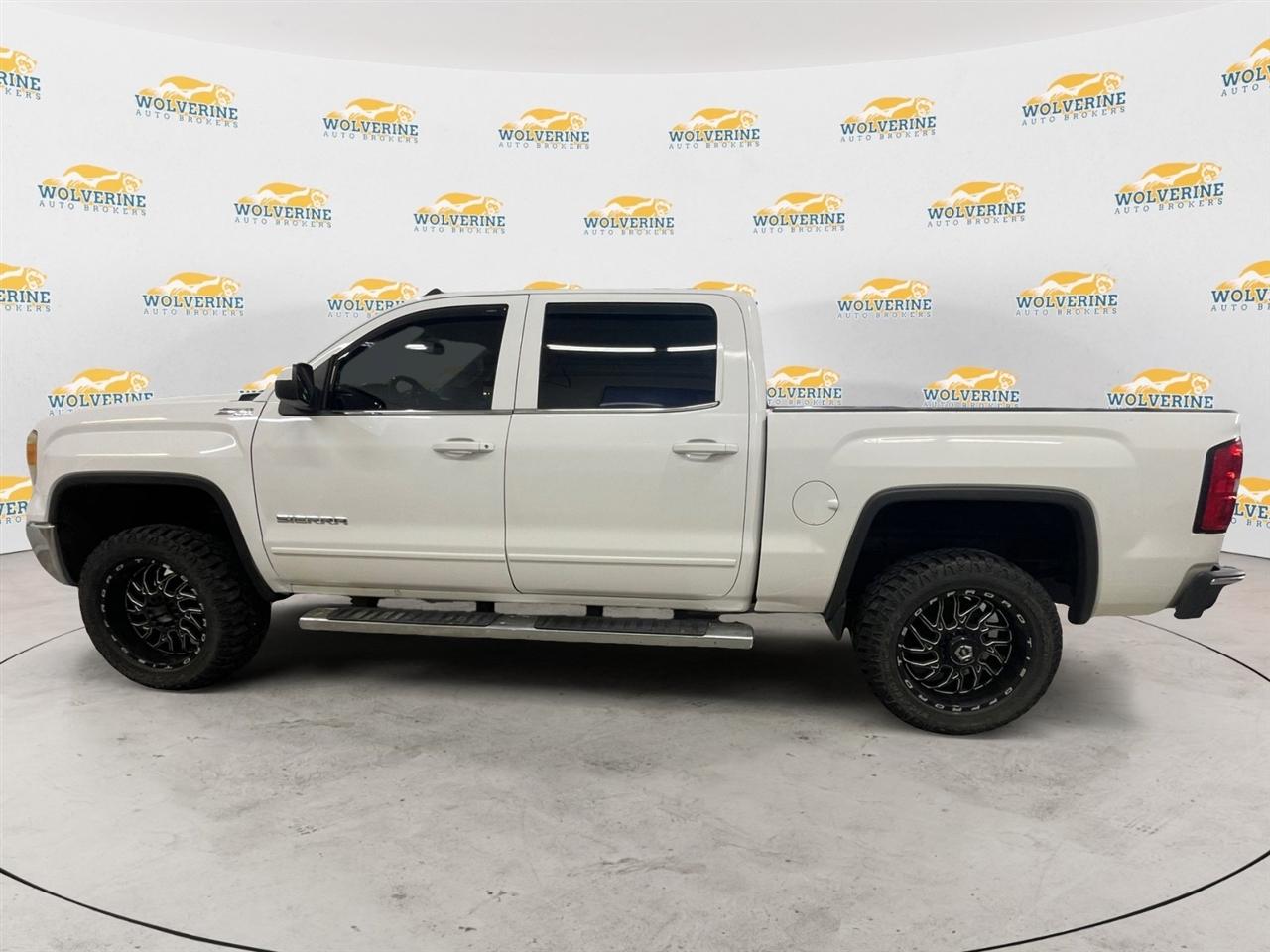 GMC Sierra 1500 SLE Crew Cab Long Box 4WD 2015