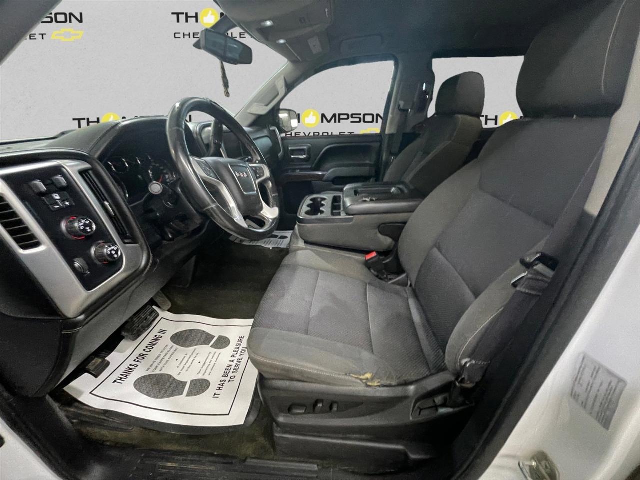 GMC Sierra 1500 SLE Crew Cab Long Box 4WD 2015