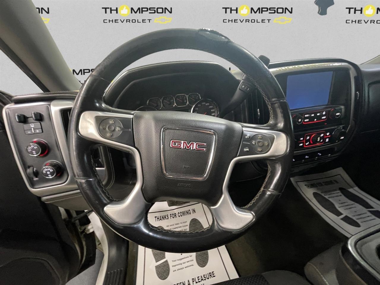 GMC Sierra 1500 SLE Crew Cab Long Box 4WD 2015