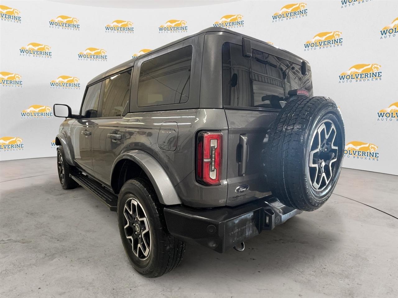 Ford Bronco Outer Banks 4-Door 2024