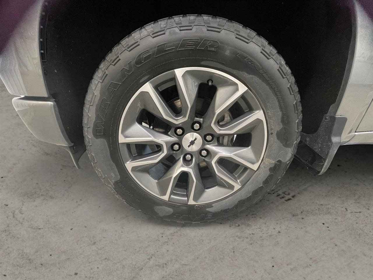 Chevrolet Silverado 1500 RST Crew Cab 4WD 2023