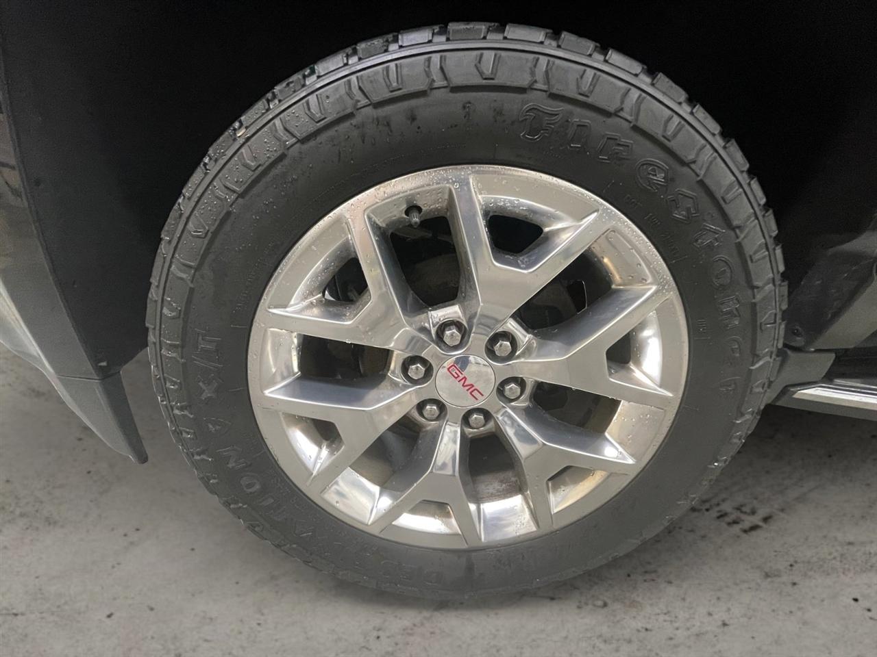 GMC Yukon SLE 4WD 2016